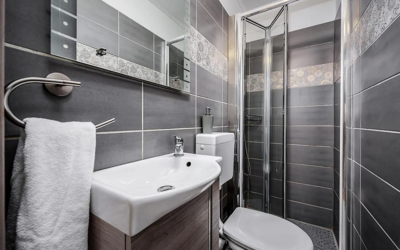 Apartman Giovi Pazin