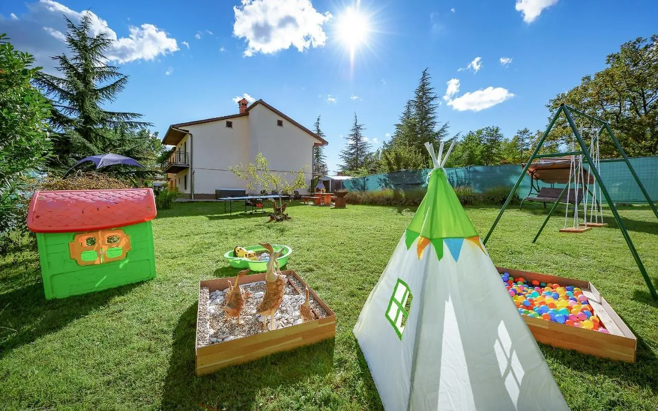 Apartament Apartman Giovi Pazin
