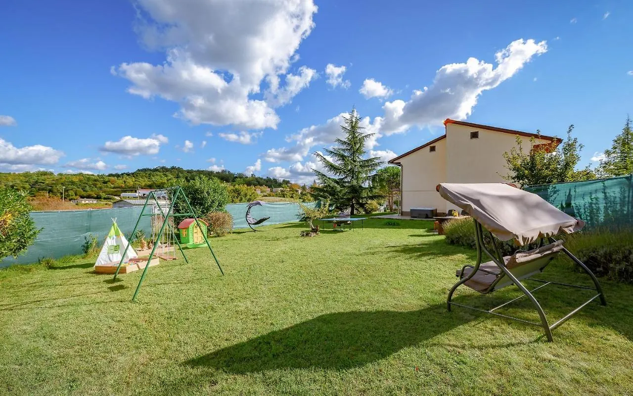 Apartman Giovi Pazin Chorwacja